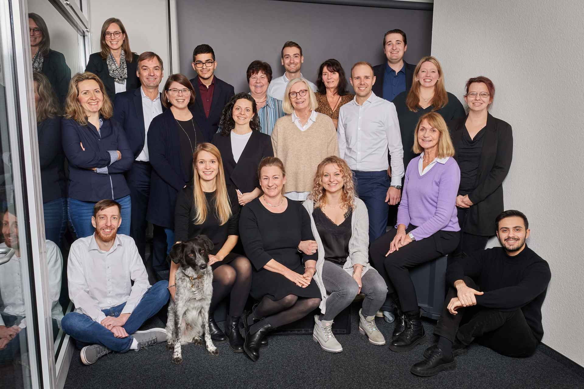 Originales Teamfoto der Bäumerich Steuerberatung